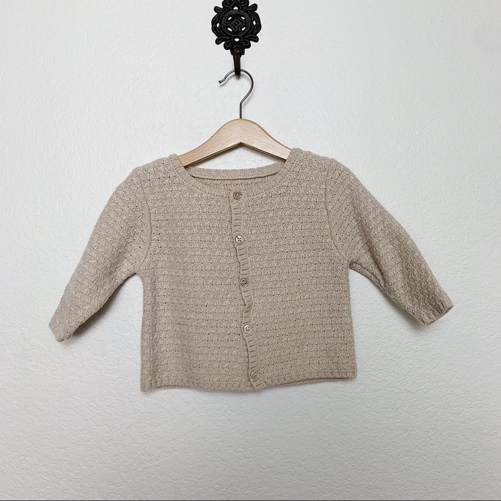 Chunky Knit Button-up Cardigan- Cream Size 3T